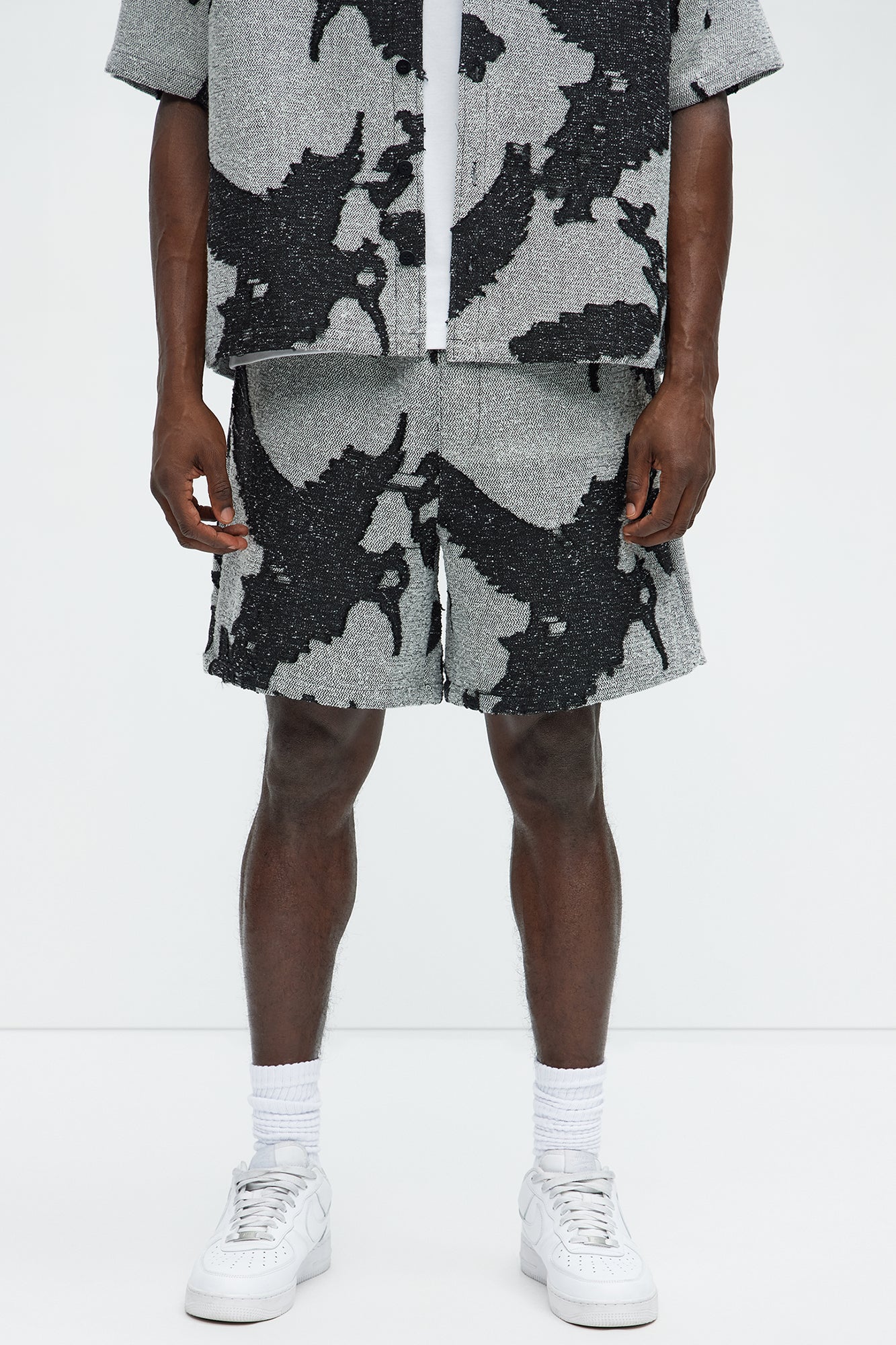 Inkblot Textured Shorts - Black Combo Regular Fit